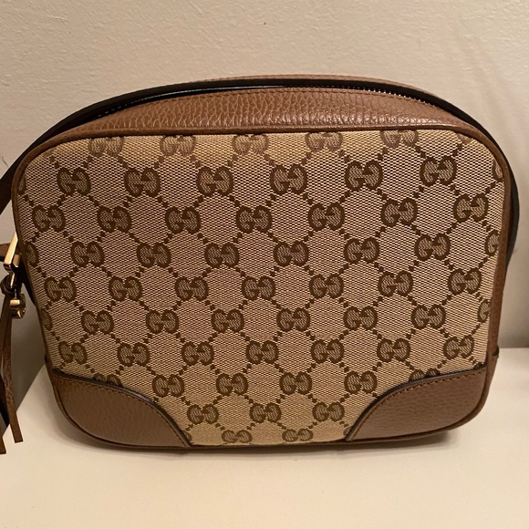 Gucci Bree Crossbody - Picture 1 of 7